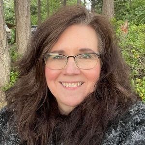 Meet your Posher, Christine